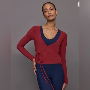 NWT CARBON38
Long Sleeve Tie Top in Melt